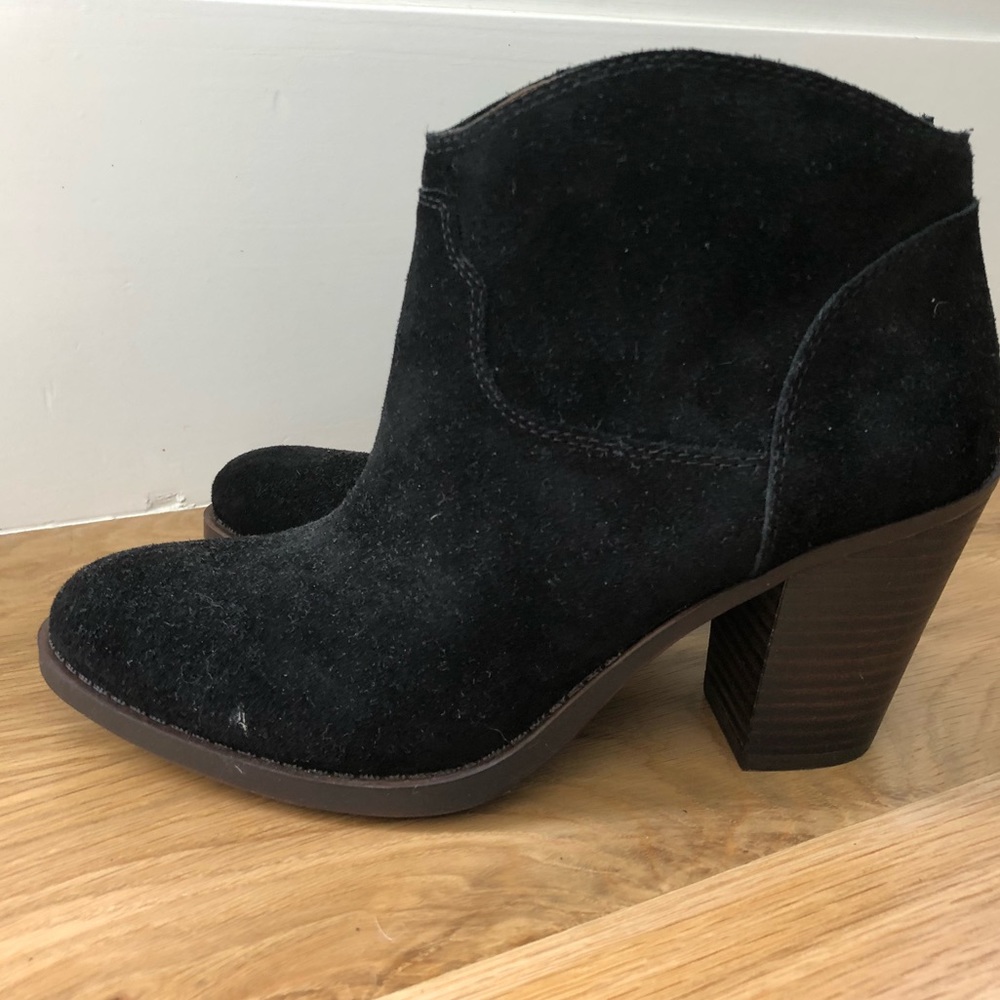 Lucky Brand black booties